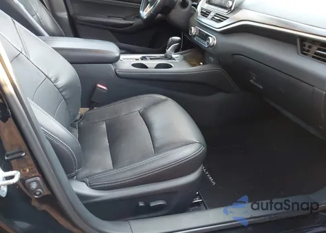 2019 Nissan Altima 2.5 Sl z USA, uszkodzony, nr VIN 1N4BL4EW1KC146306